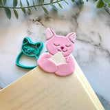 Cat Book Snuggle - Bookmark Cutter Set