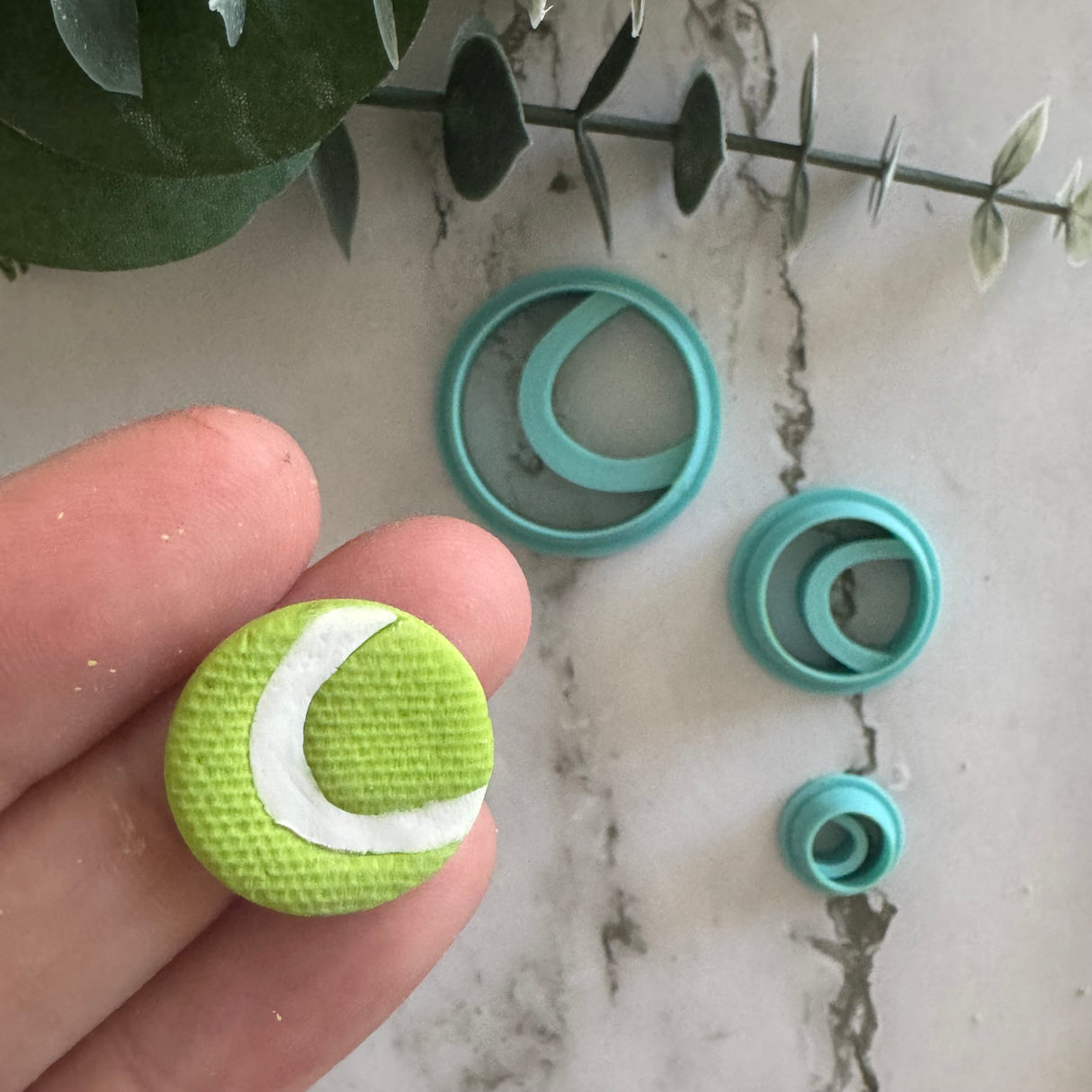 Tennis Ball Cutter