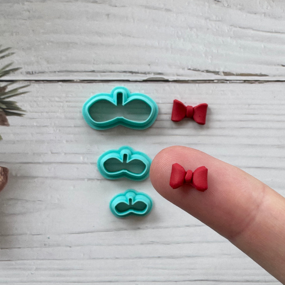 3D Bow Tie Cutter