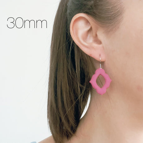 Floral Arabesque Hoopla Cutter
