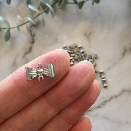 Bow Connector Charms - Stainless Steel - 20 pack