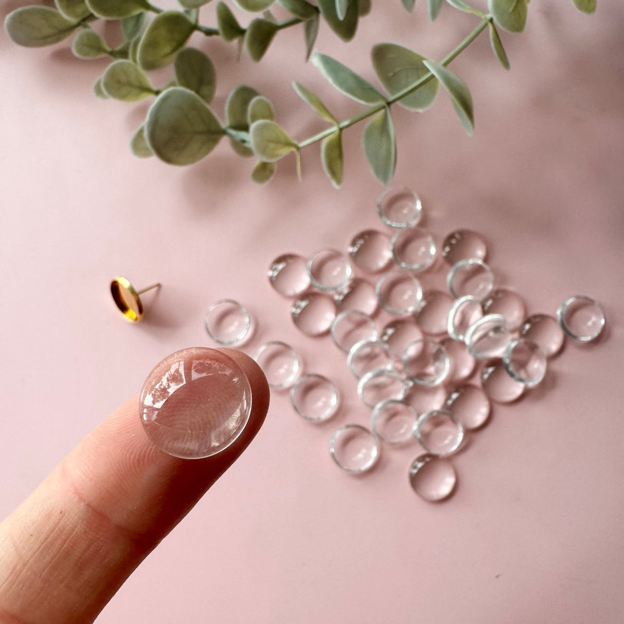 Glass Cabochons - Circle - 50 pack