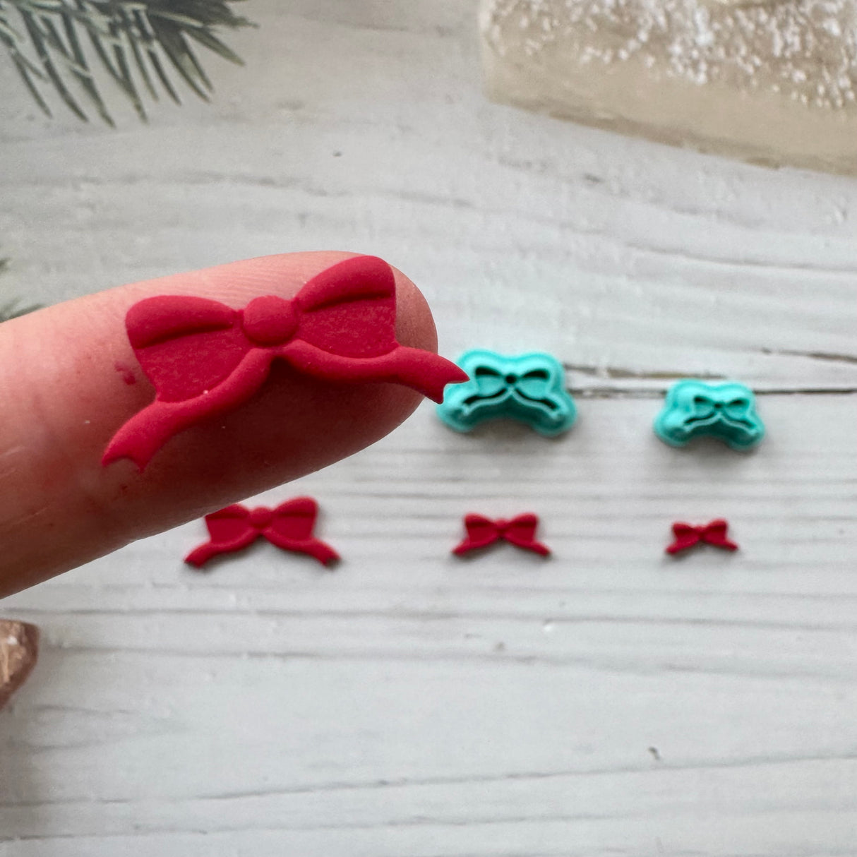 Outstretched Bow Cutter