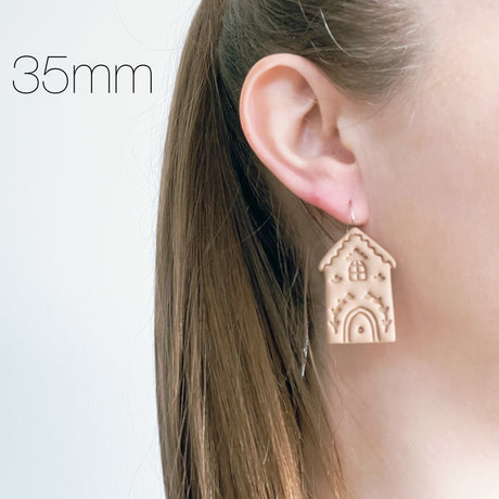 Folk Gingerbread House Cutter