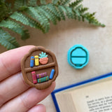 Arabesque Bookshelf Cutter