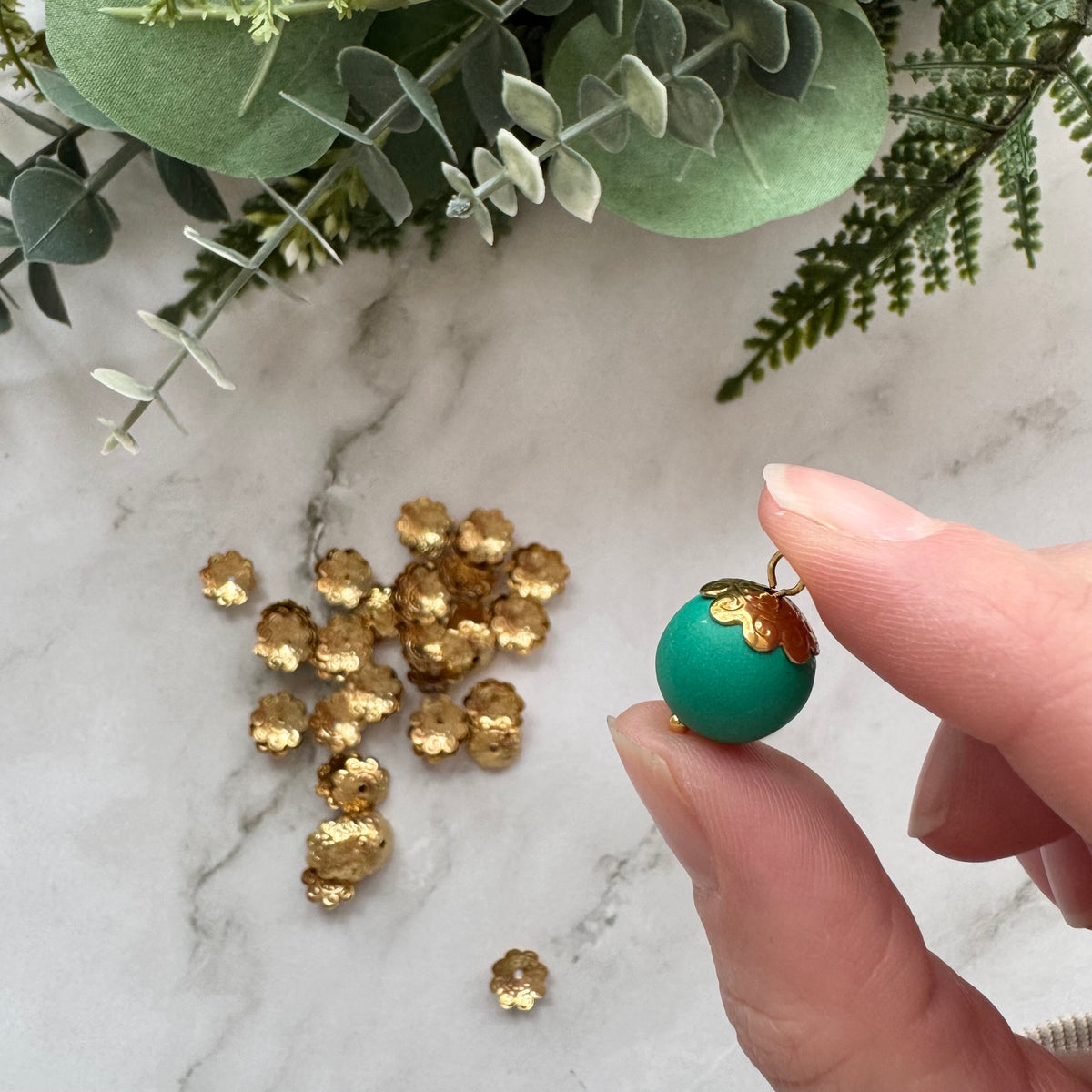 Ornate Bead Cap 11mm - Gold Plated Stainless Steel - 50 pack