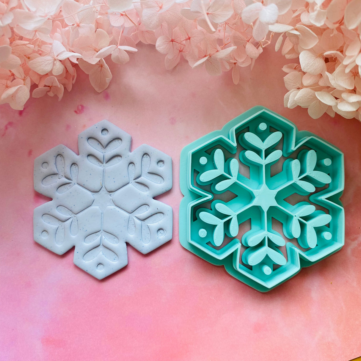 Folk Snowflake Christmas Decoration Cutter