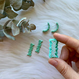Leaf Garland Huggie Cutter