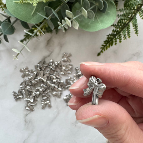 Classic Bow Charms - Stainless Steel - 10 pack