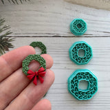 Traditional Wreath with Imprint Cutter