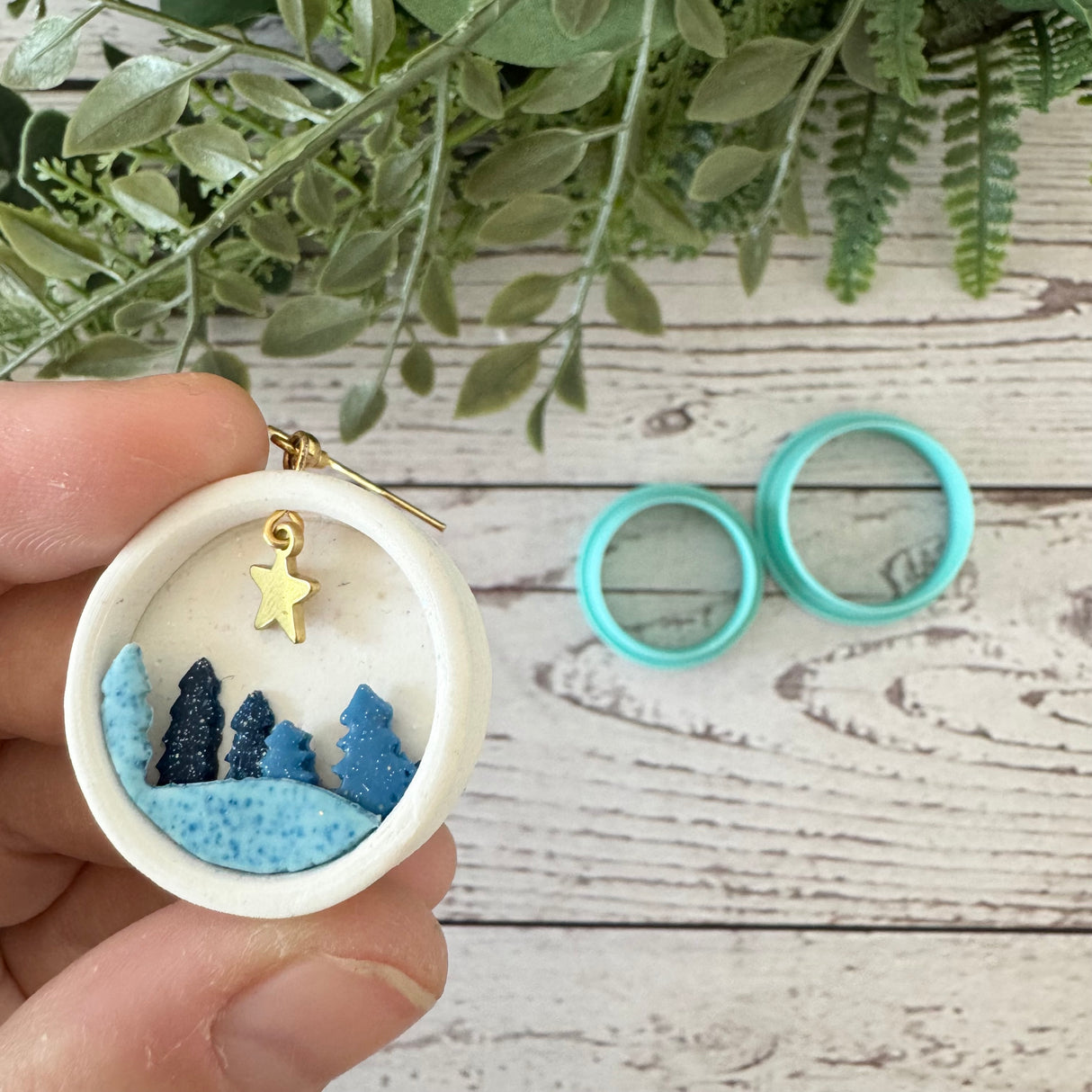 Circle Shadow Box Cutter