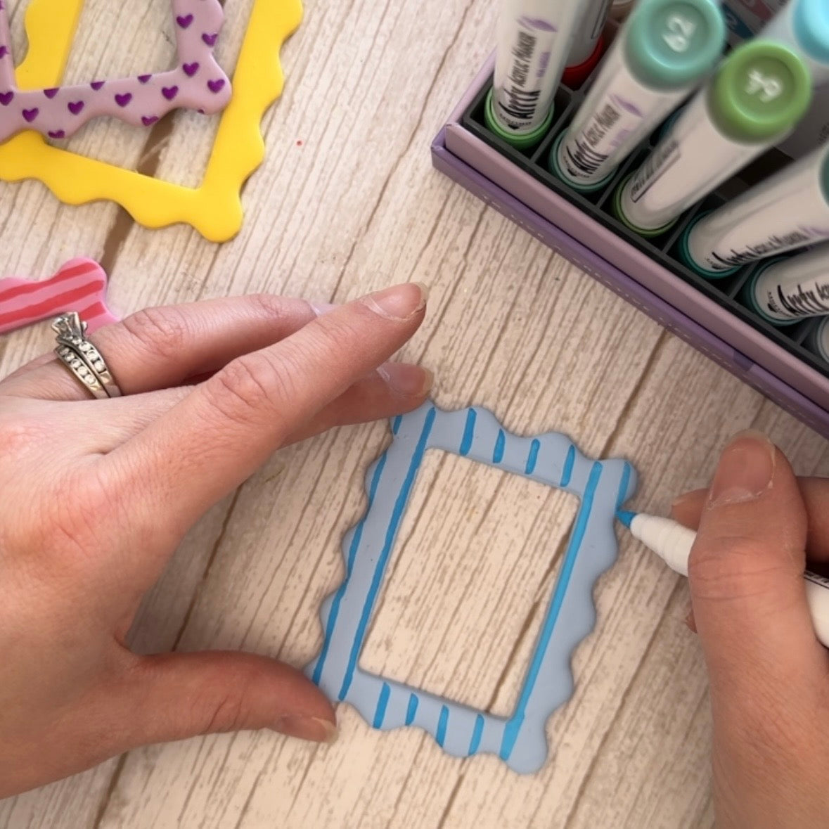Wavy Fridge Frame Cutter