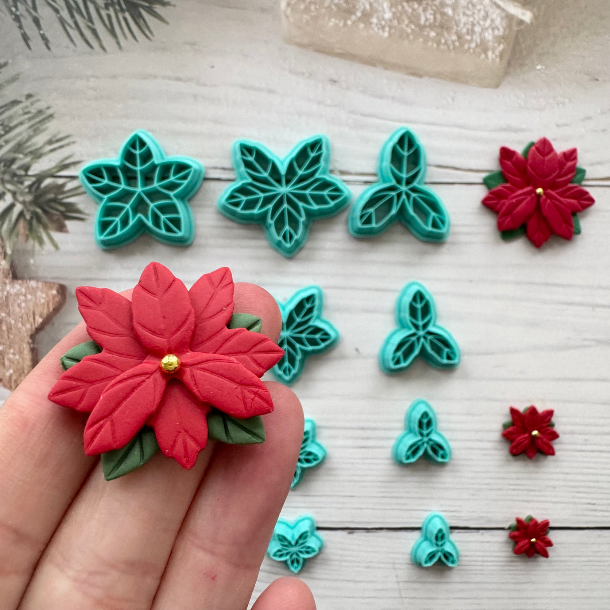 Poinsettia Flower Stacks Cutter - 3 Piece Set