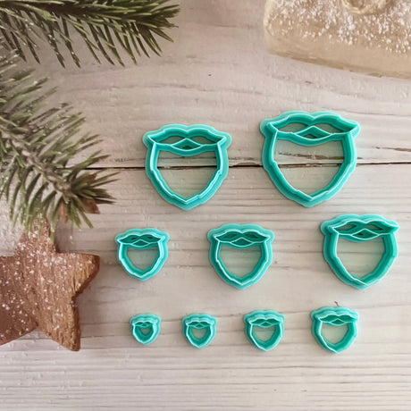 Santa Beard Cutter