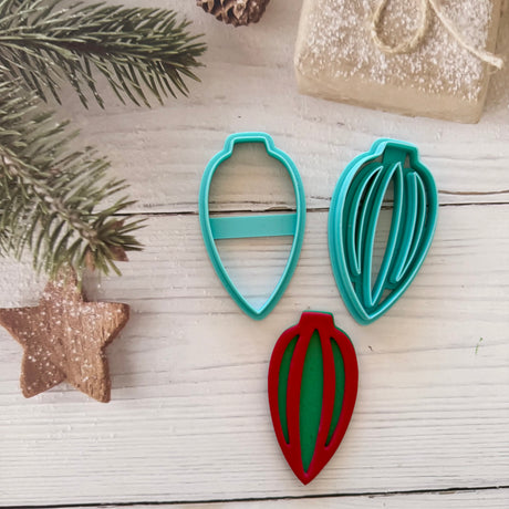 Elongated Bauble Cut-out Decoration Cutter