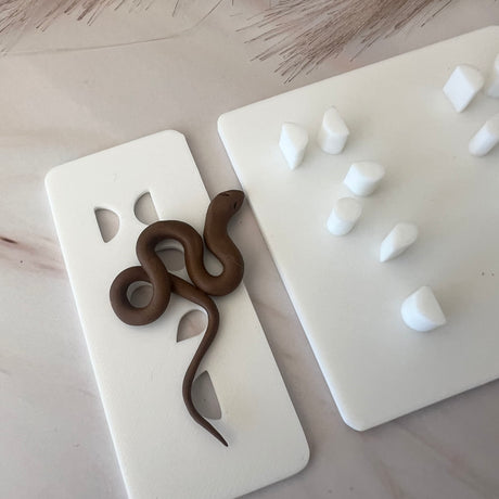 Snake Threads (Thread Guides)