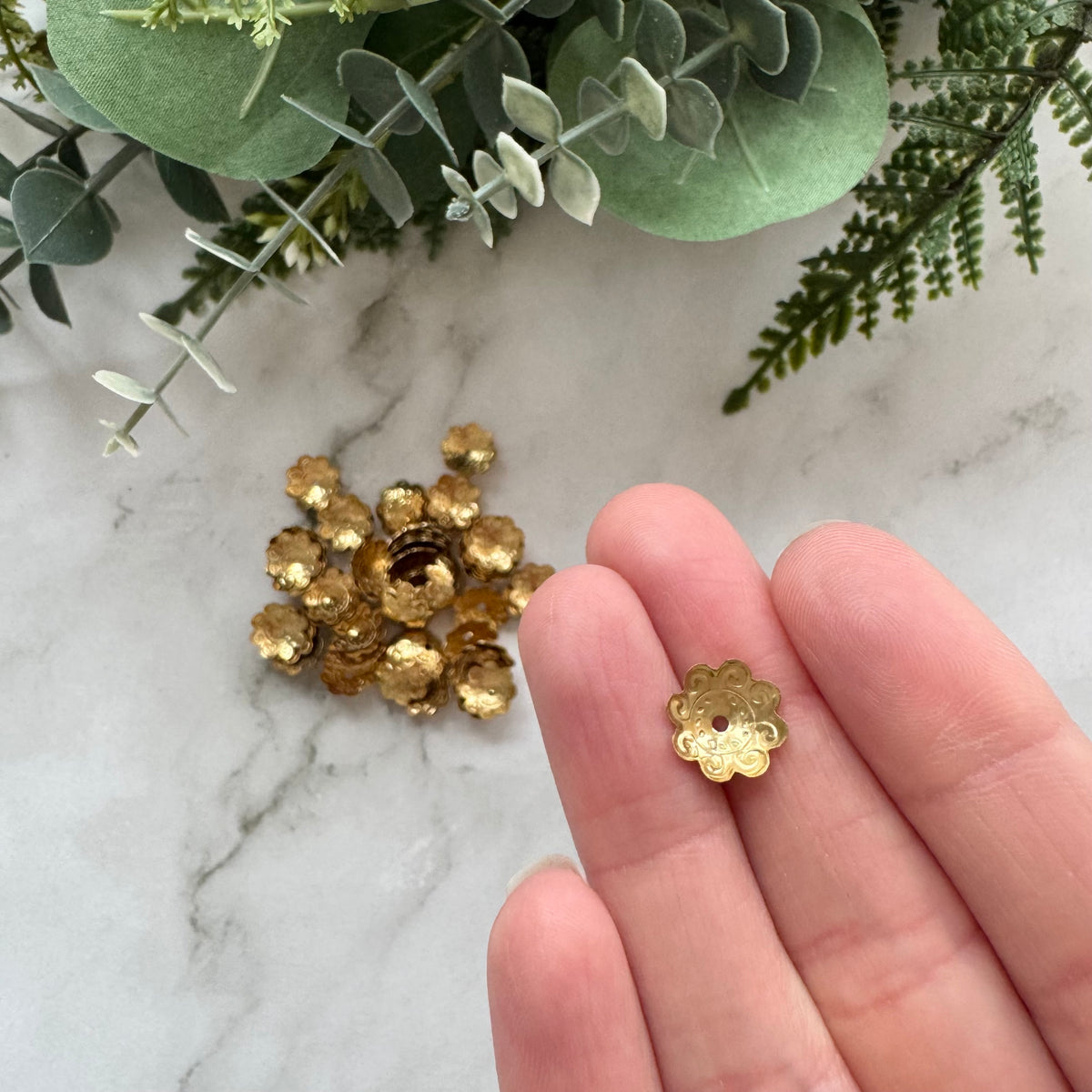Ornate Bead Cap 11mm - Gold Plated Stainless Steel - 50 pack