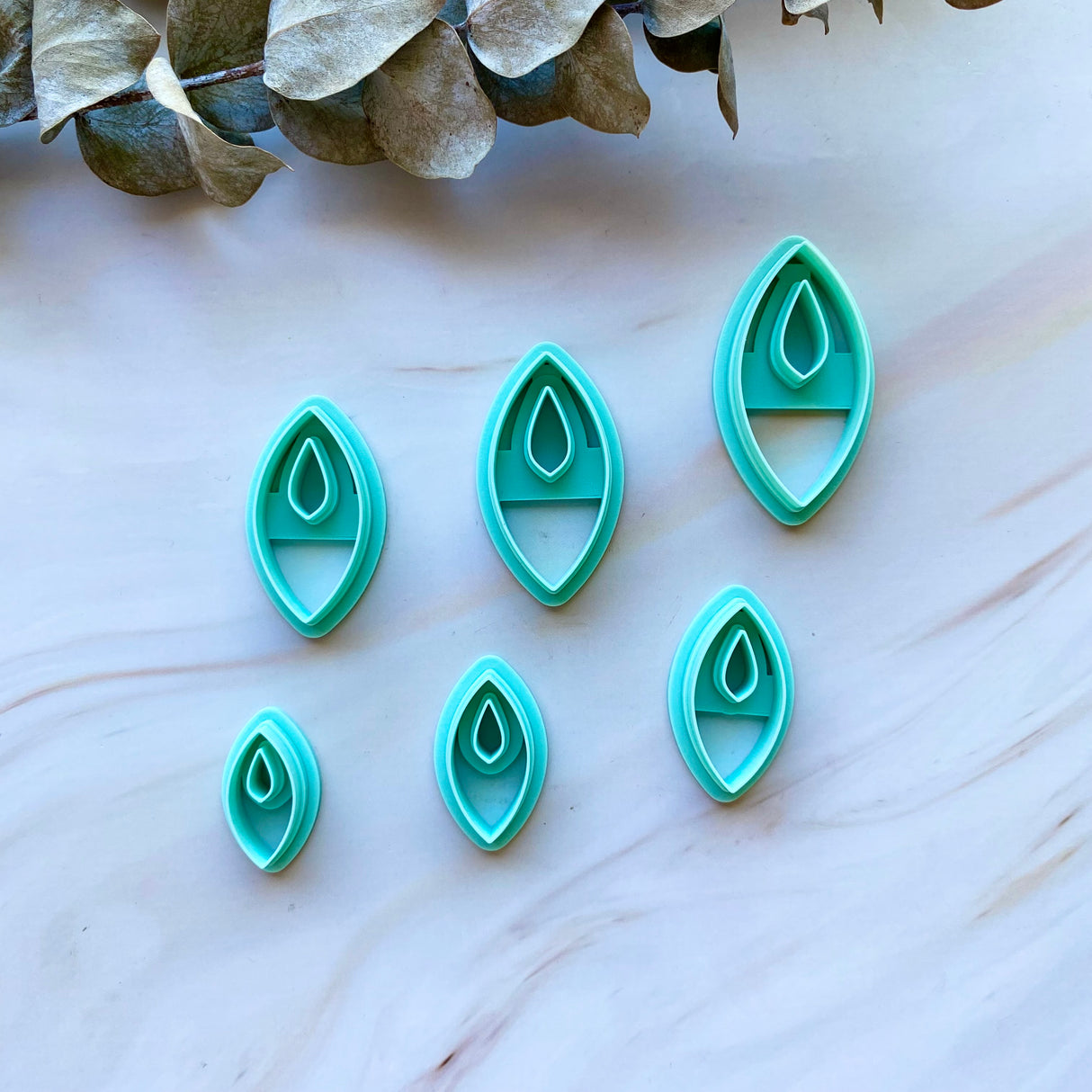 Pointed Ellipse Hoopla Cutter