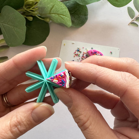 Cake Miniature Cutter + Stamp Set