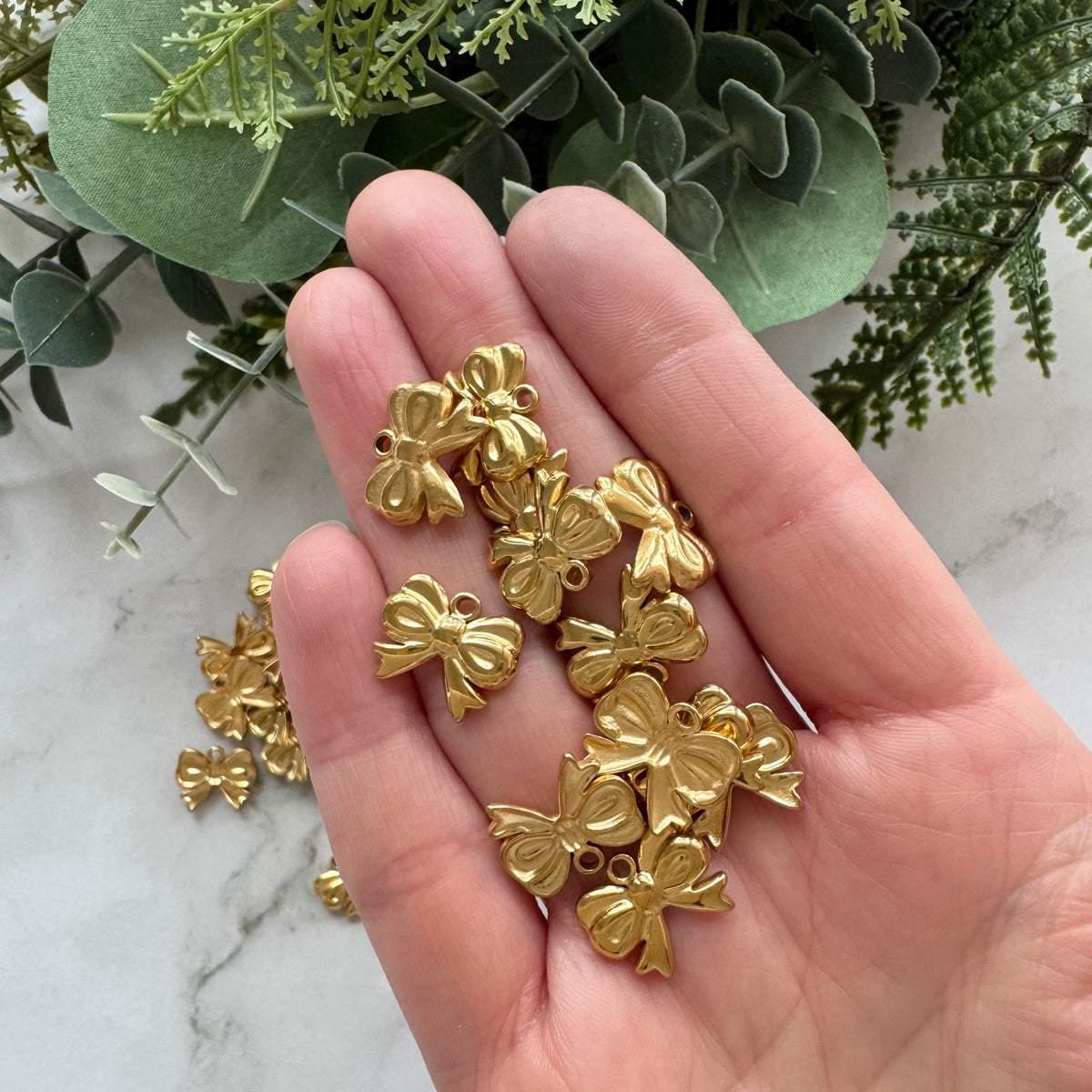 Double Bow Charms - Gold Plated Stainless Steel - 10 pack