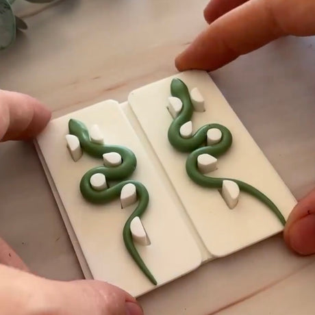 Snake Threads (Thread Guides)