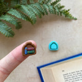 Arabesque Arch Stud Bookshelf Cutter
