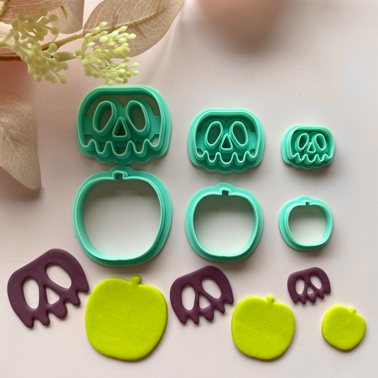 Poison Apple Cutter Set