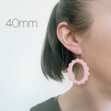 Scalloped Oval Hoopla Cutter