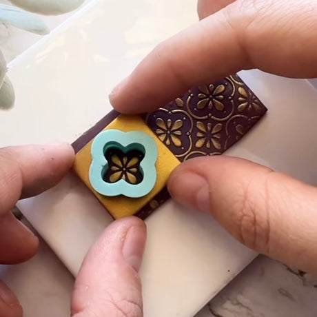 Clover Shadow Box Cutter
