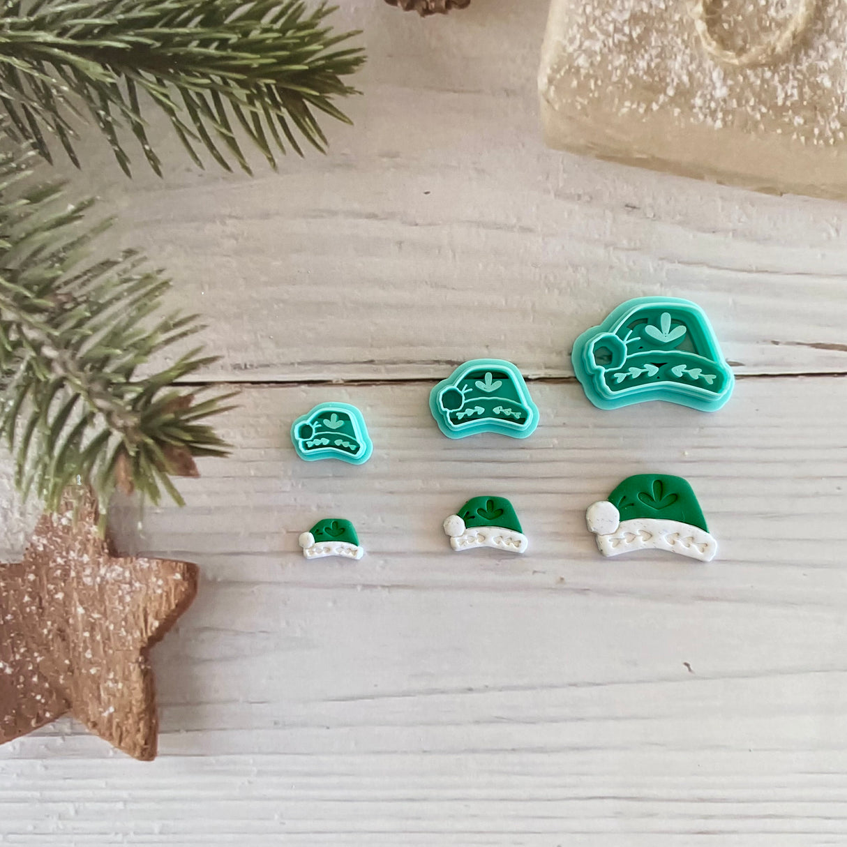 Folk Santa Hat Cutter