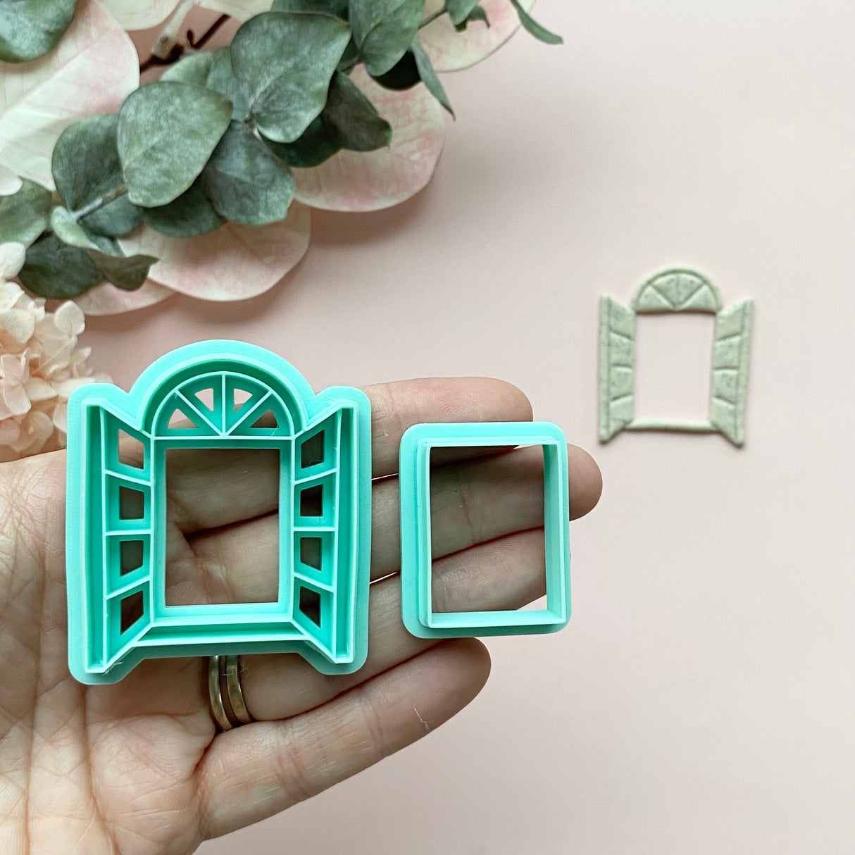 Open French Window Cutter