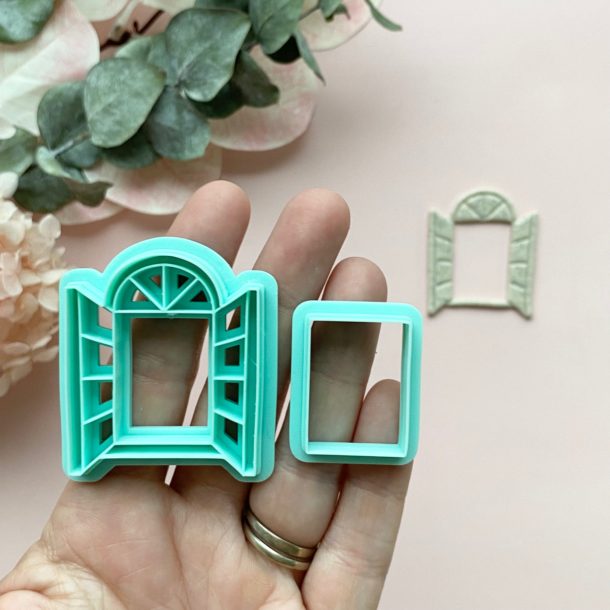 Open French Window Cutter