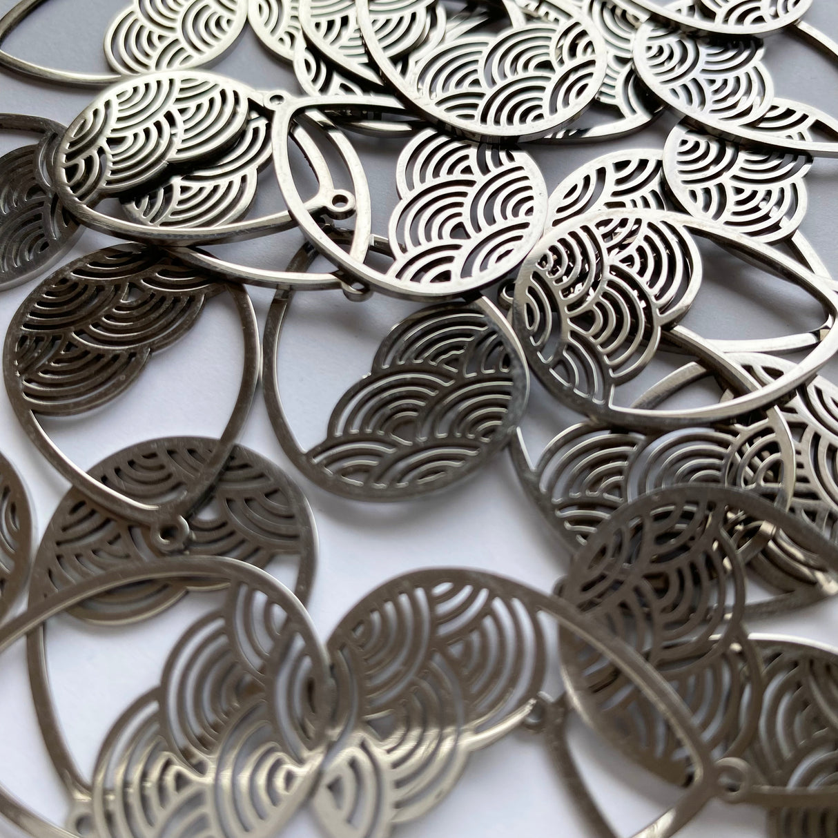 Rolling Waves Charms - Stainless Steel - 10 pack
