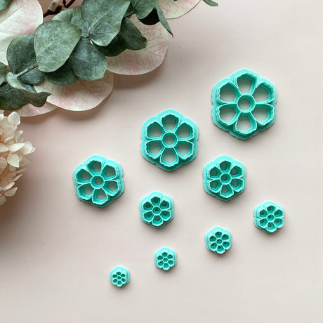 Pretty Petals Cutter