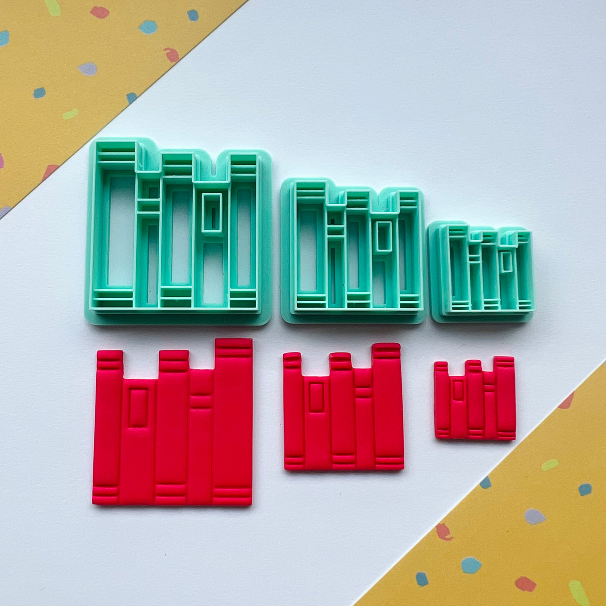 Stacked Books (vertical) Cutter
