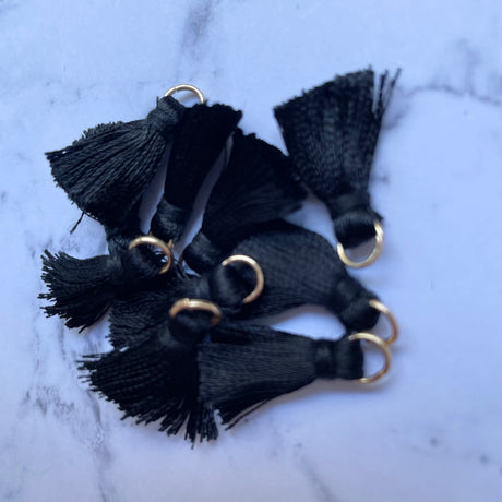 2cm Tassels - 10 Pack