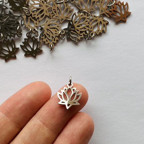 Lotus Charms - Stainless Steel - 10 pack