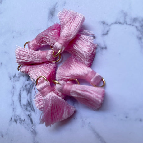 2cm Tassels - 10 Pack