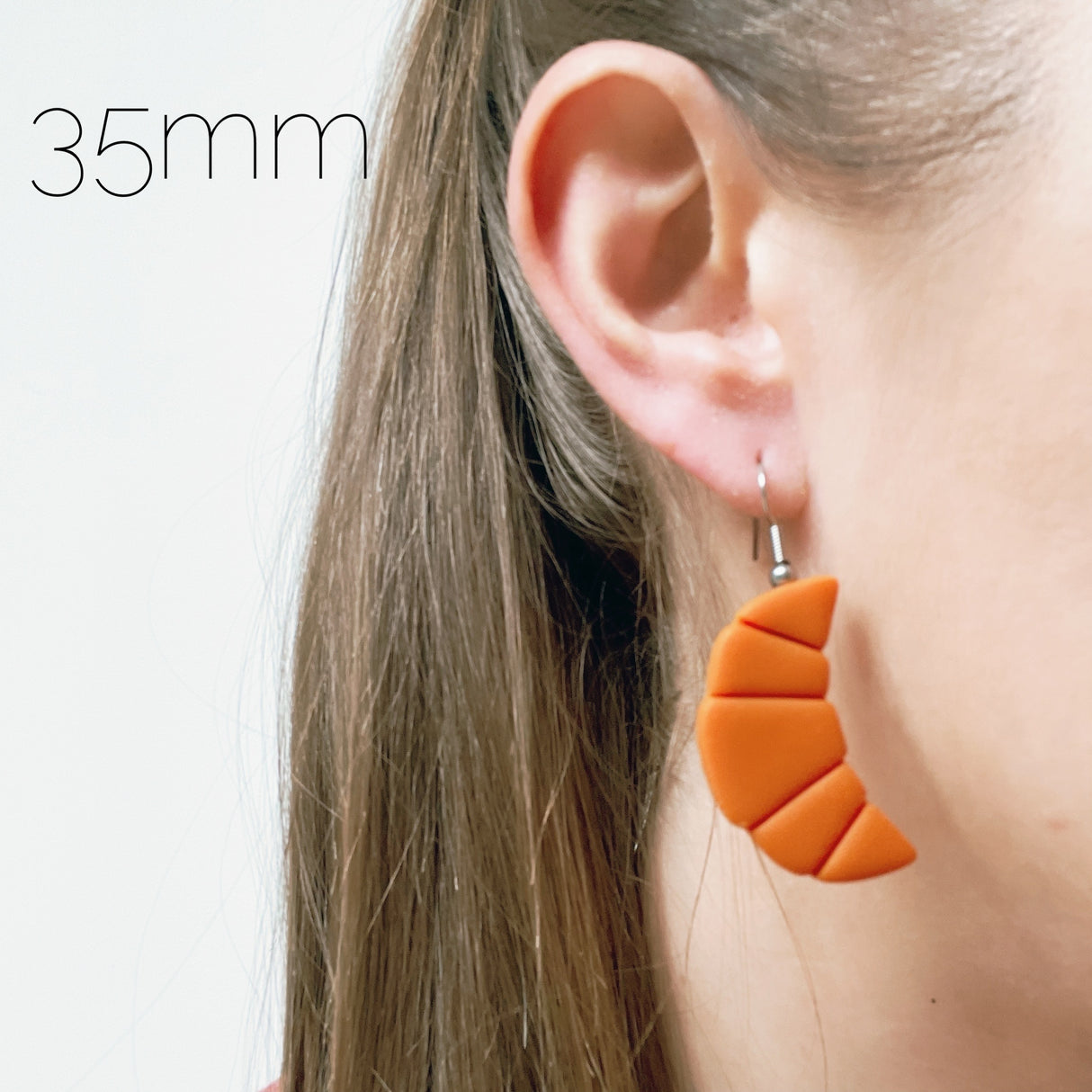 Croissant Cutter