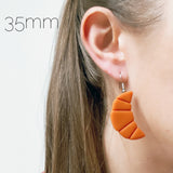 Croissant Cutter
