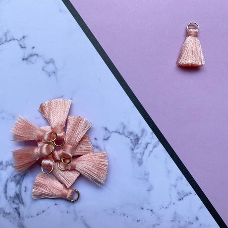2cm Tassels - 10 Pack