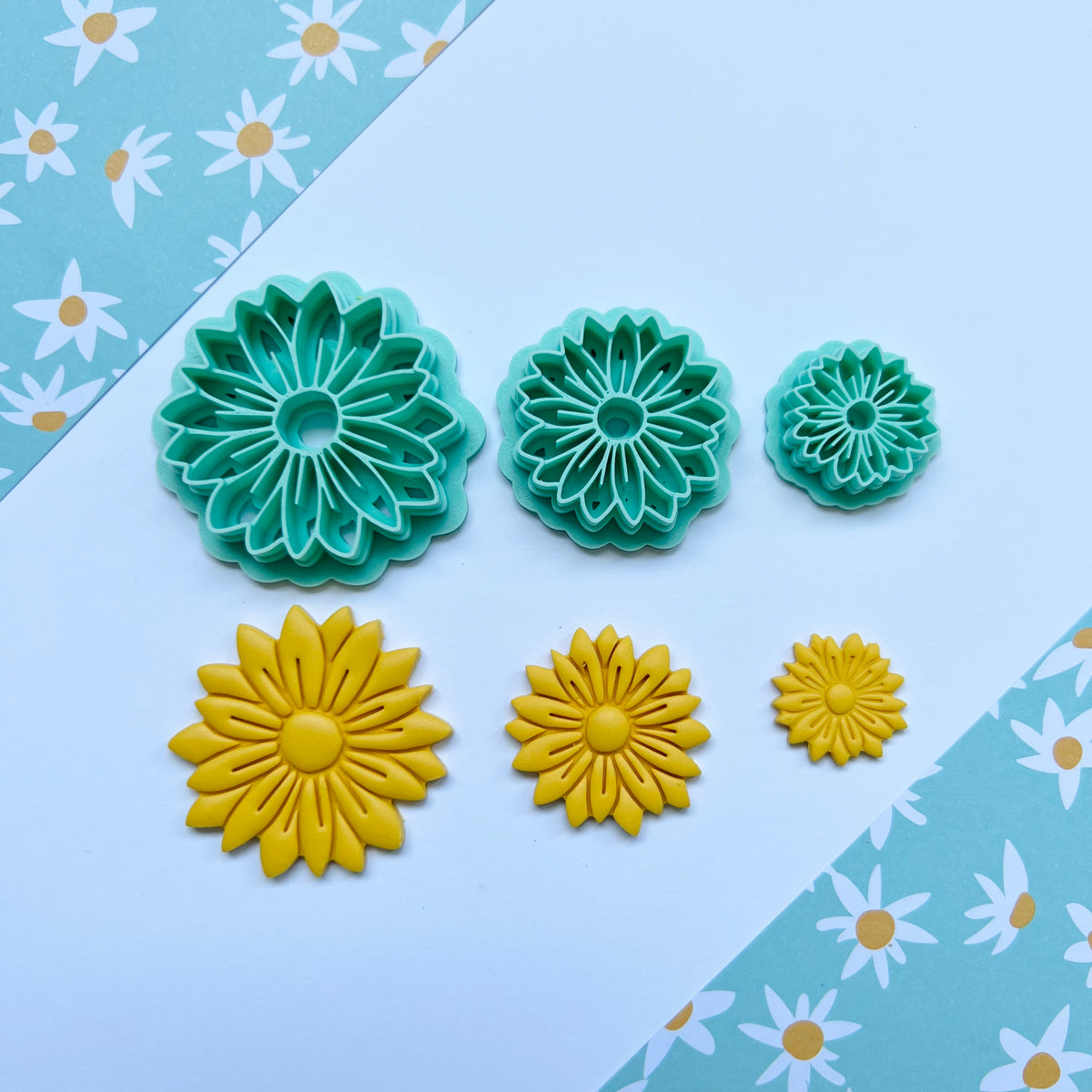 Daisy Thread Cutter Hand Drawn Daisy Cutter – MyClayCo