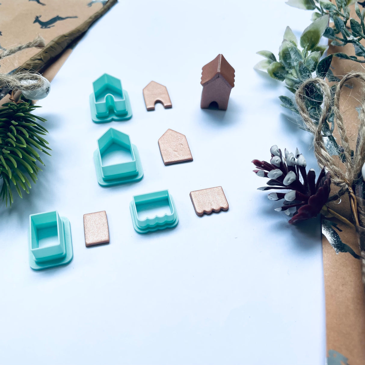 3D Gingerbread House Cutter Set