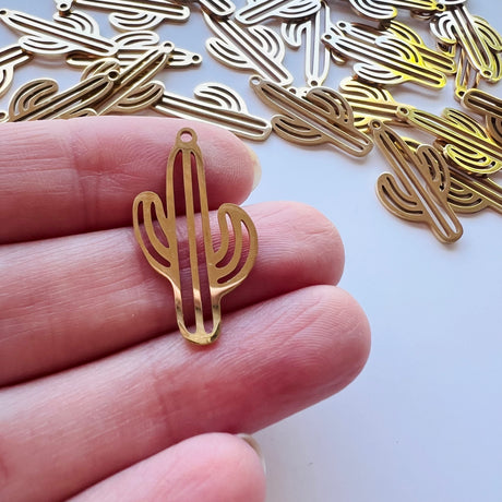 Cactus Charms - Gold Plated Stainless Steel - 10 pack