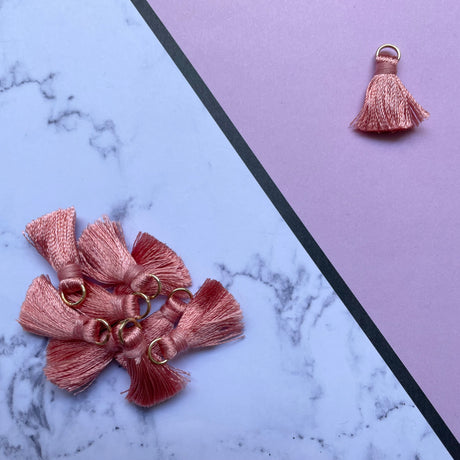 2cm Tassels - 10 Pack