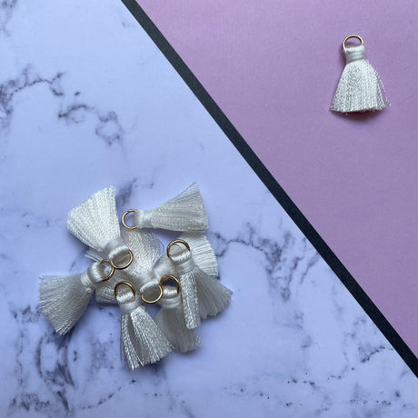 2cm Tassels - 10 Pack
