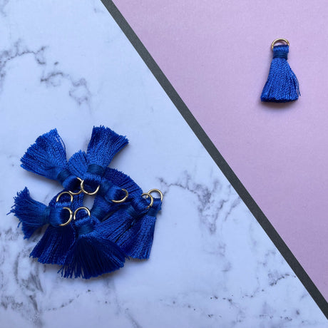 2cm Tassels - 10 Pack
