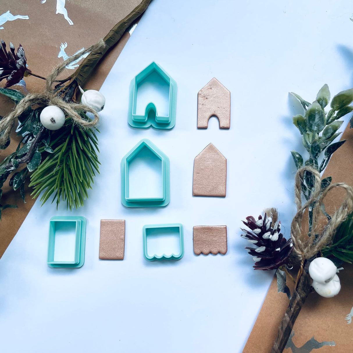 3D Gingerbread House Cutter Set