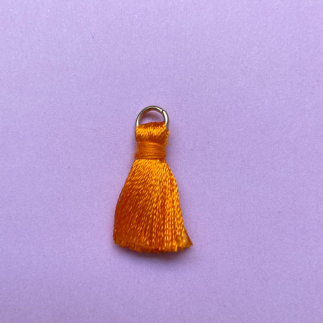 2cm Tassels - 10 Pack
