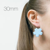 Fluted Flower Cutter